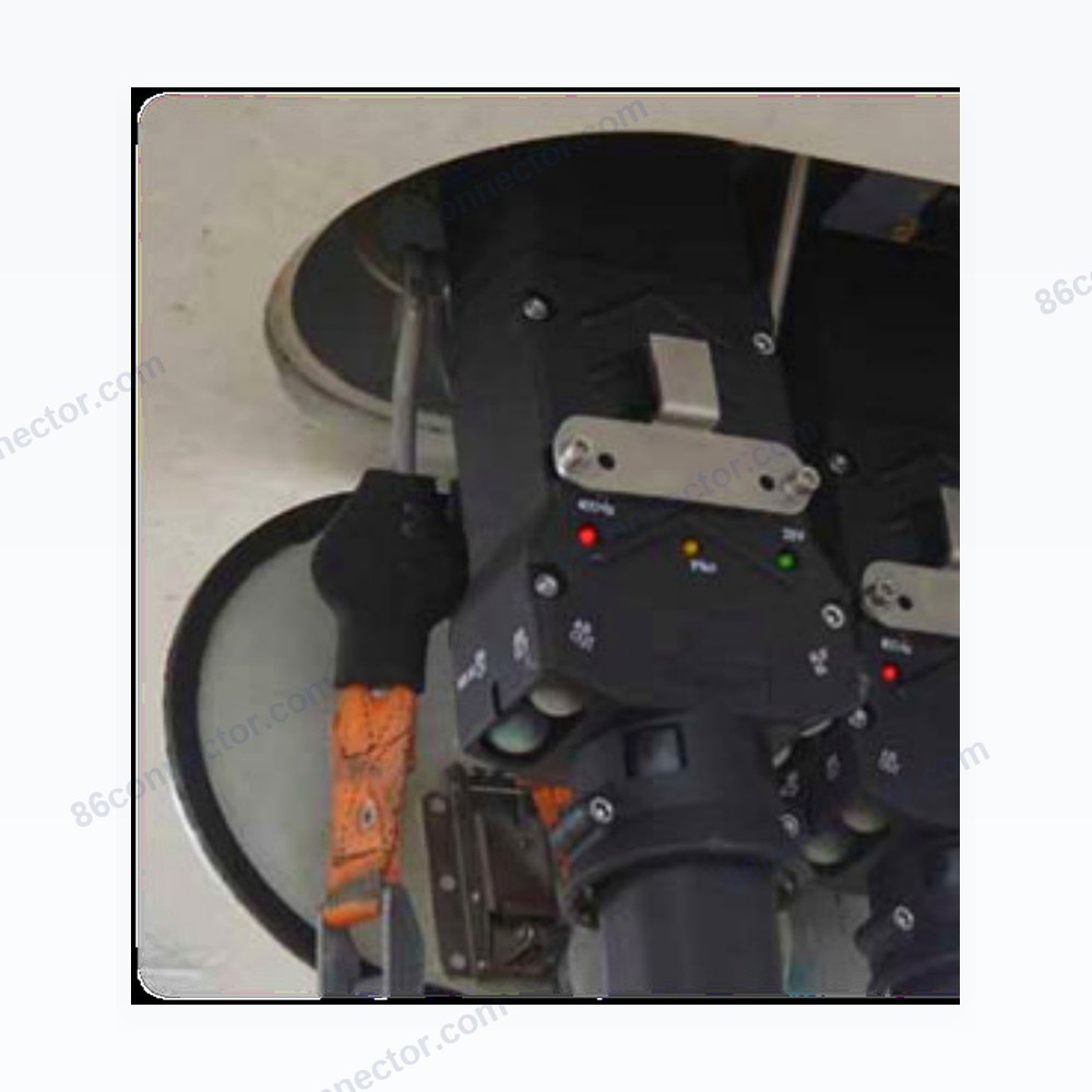 PJ Series high-reliability connector